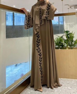 Robe Longue Arab Abaya avec Broderies - Ensemble Élégant pour Femmes avec Headscarf Assorti